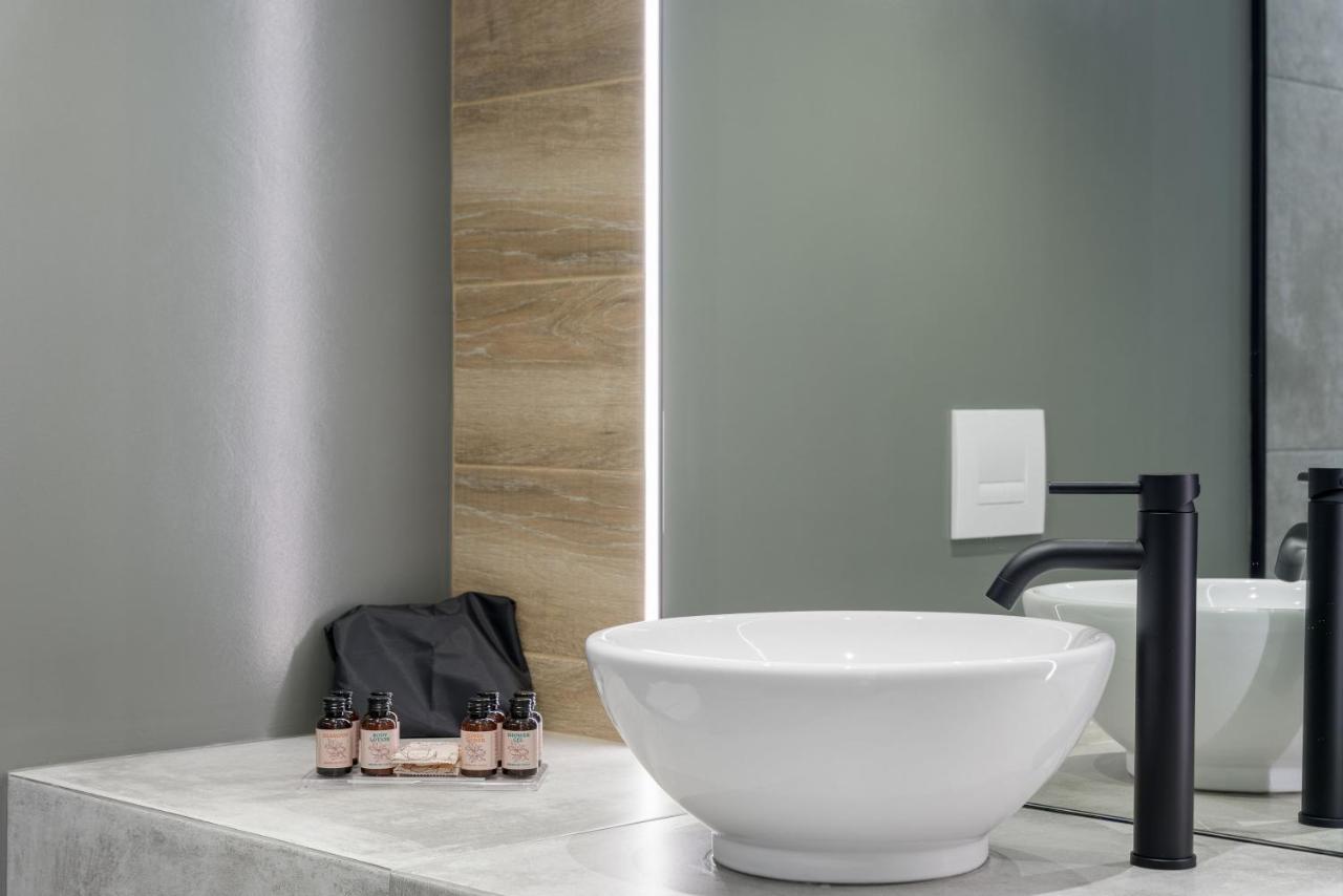 أثينا Acropolis Magenta Luxury Suites المظهر الخارجي الصورة
